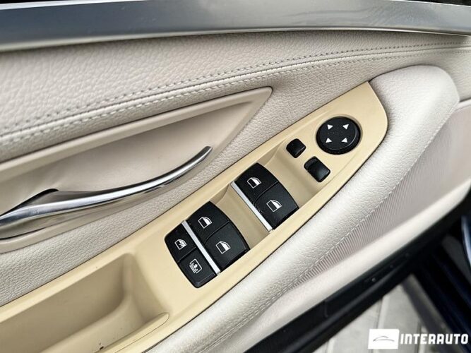 BMW 520 55 interauto-car