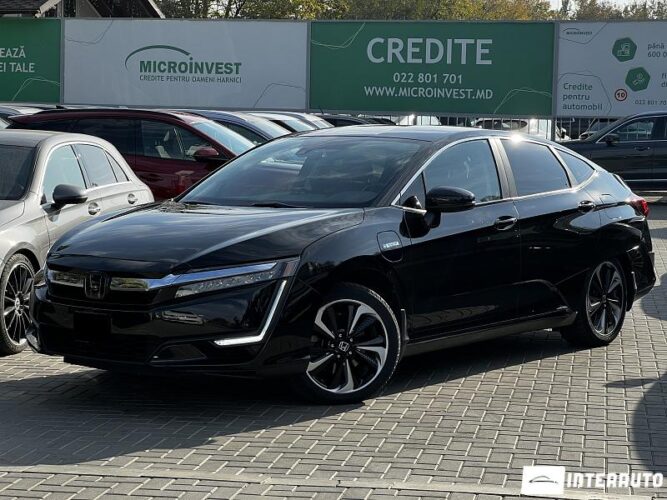 Honda Clarity 31 interauto-car