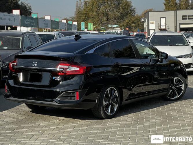 Honda Clarity 30 interauto-car