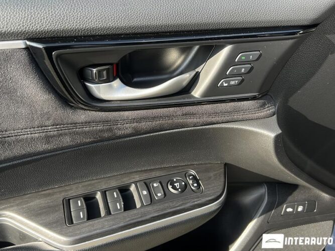 Honda Clarity 43 interauto-car