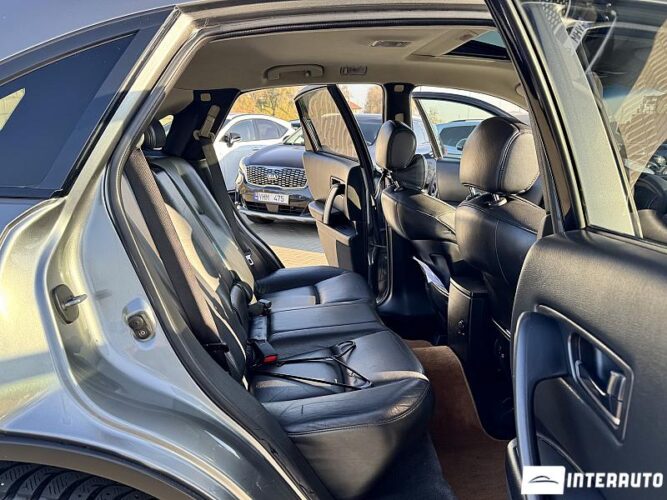 Infiniti FX 35 46 interauto-car