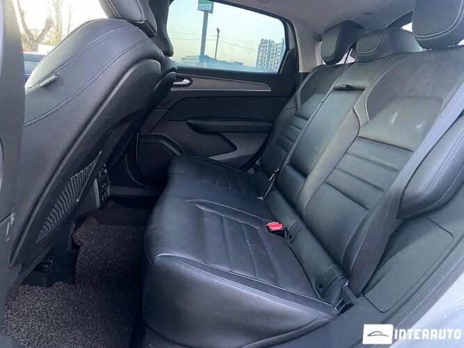 Renault Arkana 46 interauto-car