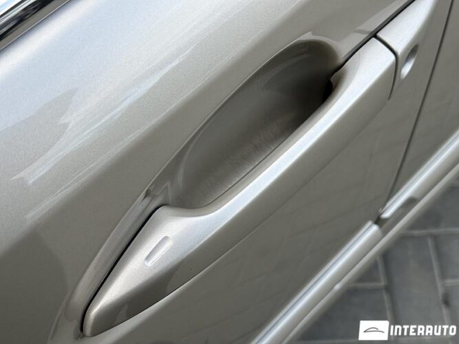 Lexus ES 300h 51 interauto-car