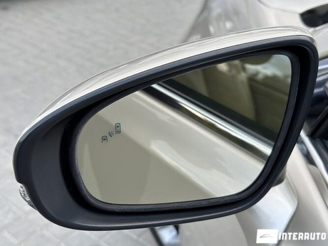 Lexus ES 300h 52 interauto-car