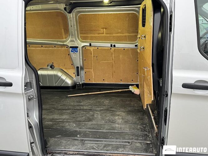 Ford Transit 39 interauto-car