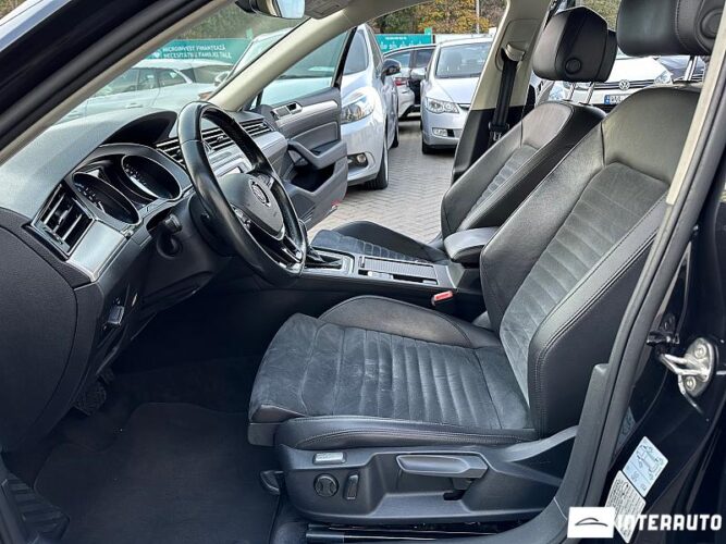 Volkswagen Passat GTE 36 interauto-car