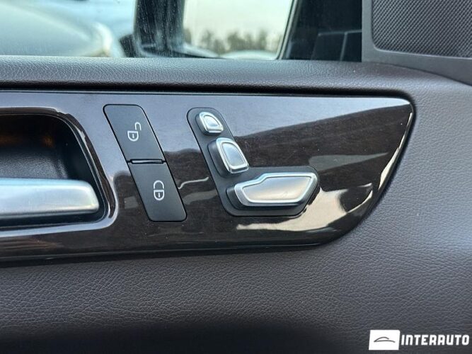 Mercedes GLS 400 52 mercedes GLS 400 2018
