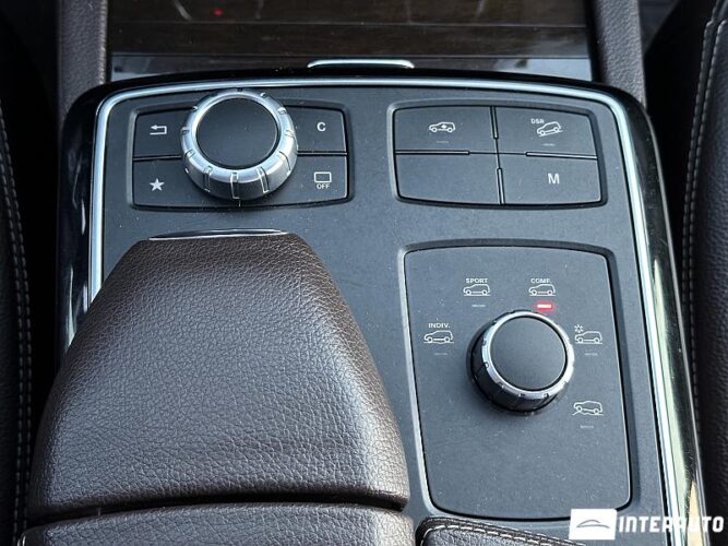 Mercedes GLS 400 51 mercedes GLS 400 2018