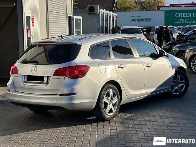 Opel Astra 30 interauto-car