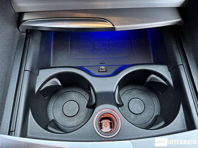 BMW 530e 64 interauto-car