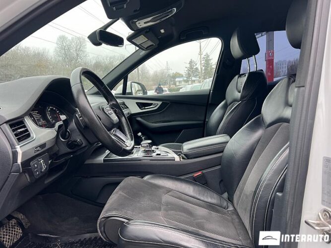 Audi Q7 36 interauto-car