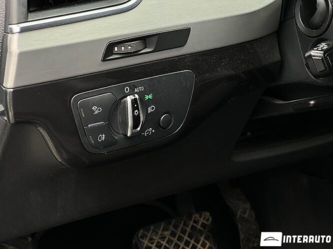 Audi Q7 35 interauto-car