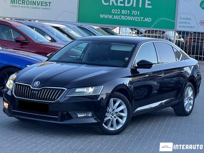 Skoda Superb 29 interauto-car