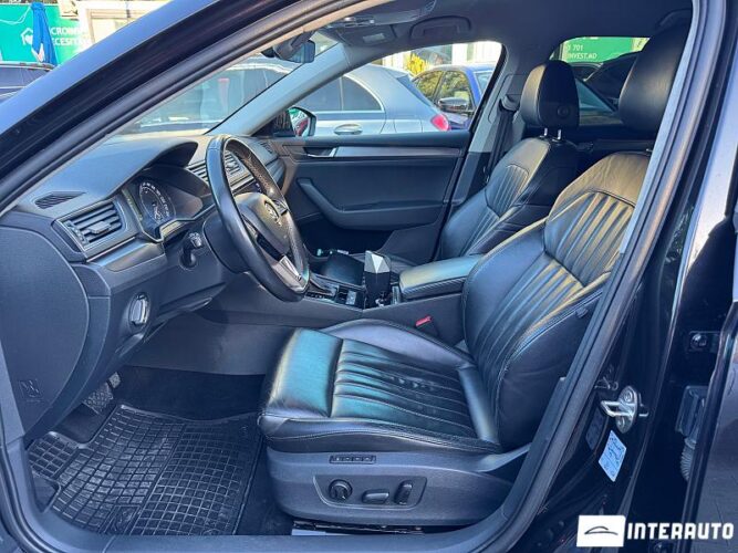 Skoda Superb 31 interauto-car