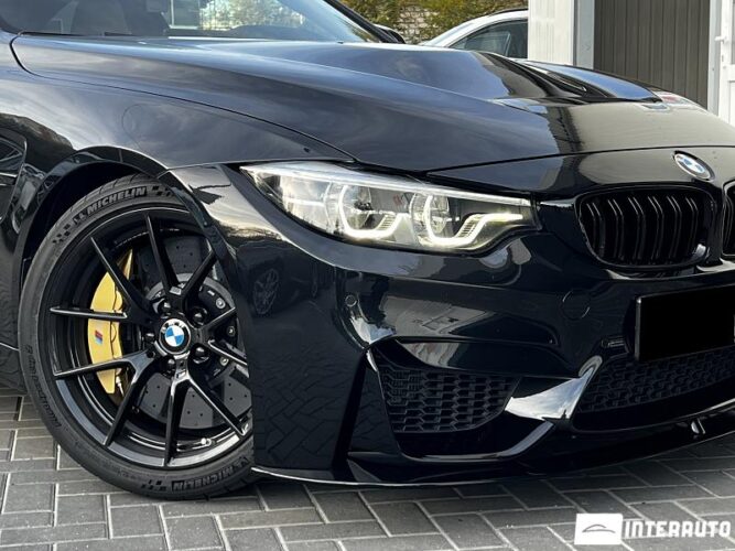 BMW M4 CS 37 interauto-car