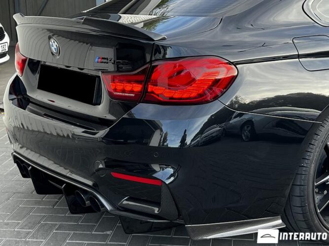 BMW M4 CS 38 interauto-car