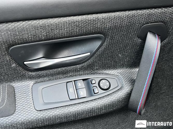 BMW M4 CS 54 interauto-car