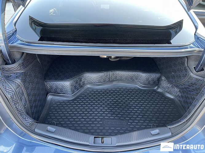 Ford Mondeo 45 interauto-car