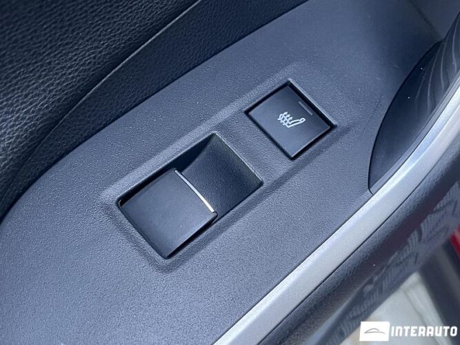 Toyota Rav-4 53 interauto-car