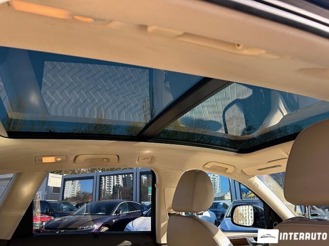 Audi Q5 52 interauto-car