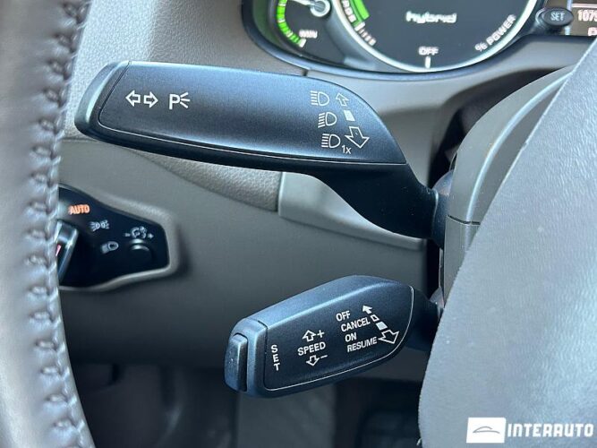 Audi Q5 43 interauto-car