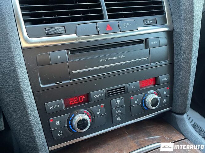 Audi Q7 41 interauto-car