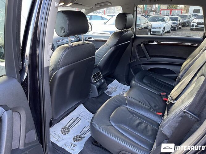 Audi Q7 44 interauto-car
