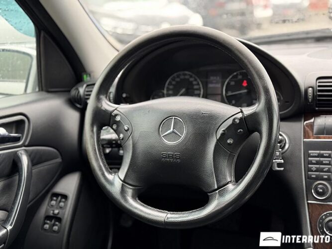 Mercedes C 180 44 interauto-car