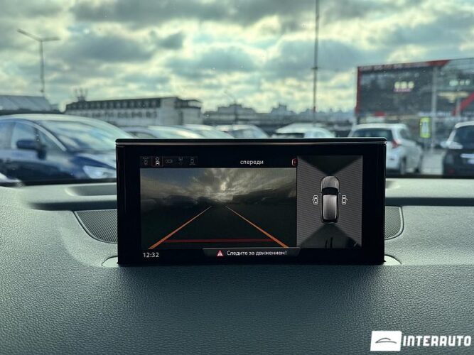 Audi Q7 52 interauto-car