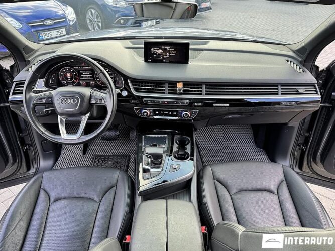 Audi Q7 48 interauto-car