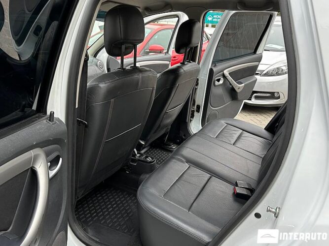 Dacia Duster 43 interauto-car