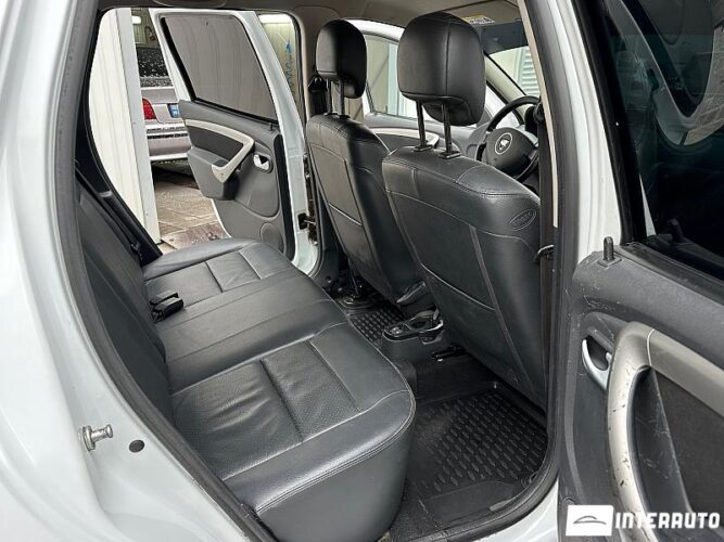 Dacia Duster 42 interauto-car