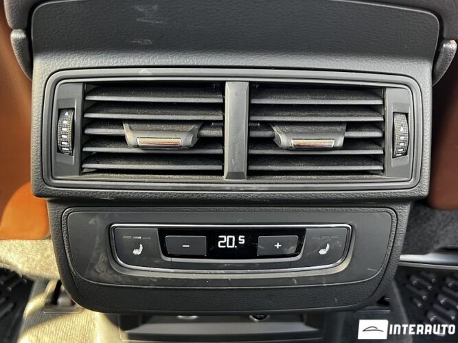 Audi Q7 48 interauto-car