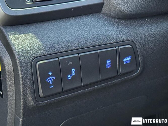 Hyundai Tucson 46 interauto-car