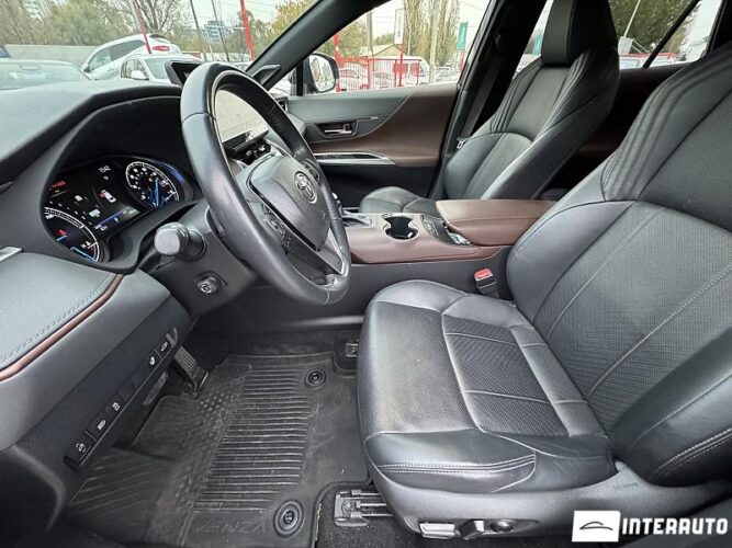 Toyota Venza 52 interauto-car