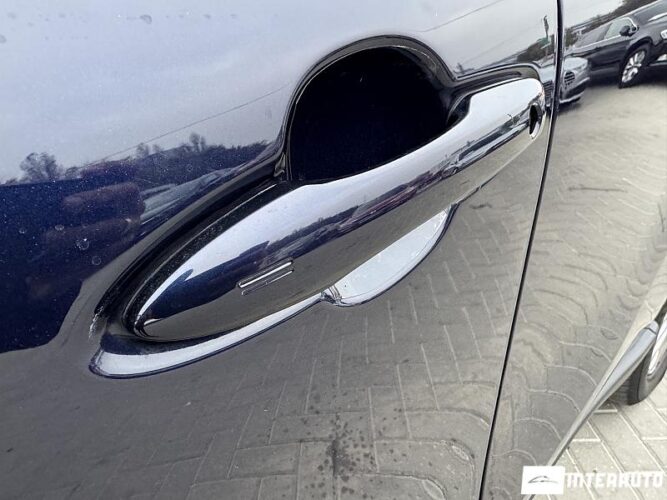 Toyota Venza 48 interauto-car