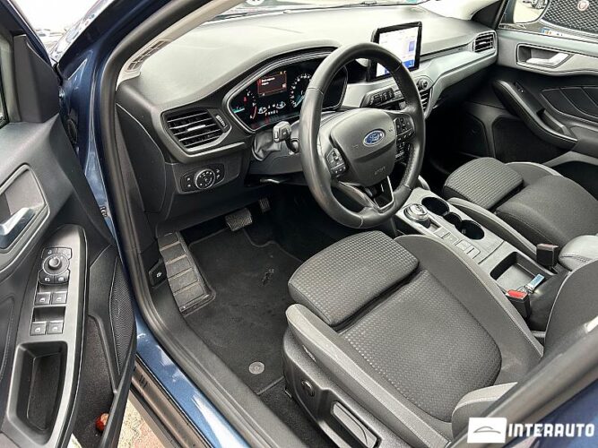 Ford Focus 36 interauto-car
