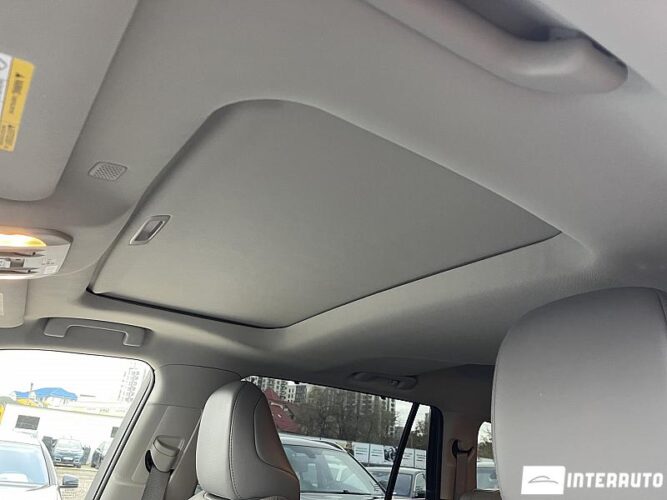 Toyota Highlander 53 interauto-car