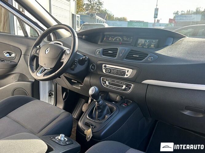 Renault Grand Scenic 40 interauto-car