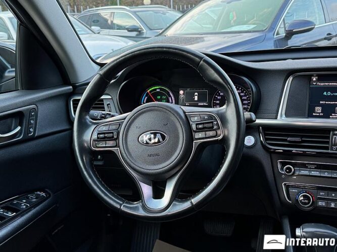 Kia Optima 46 interauto-car