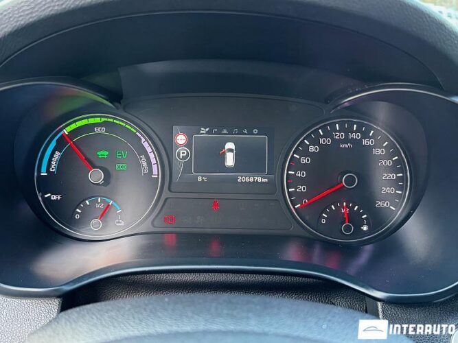 Kia Optima 47 interauto-car