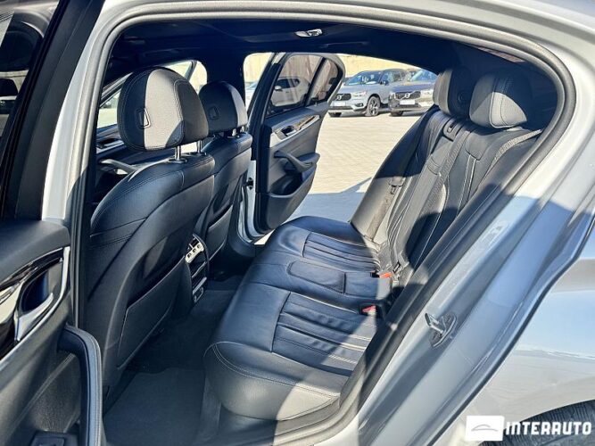 BMW 530e 46 interauto-car