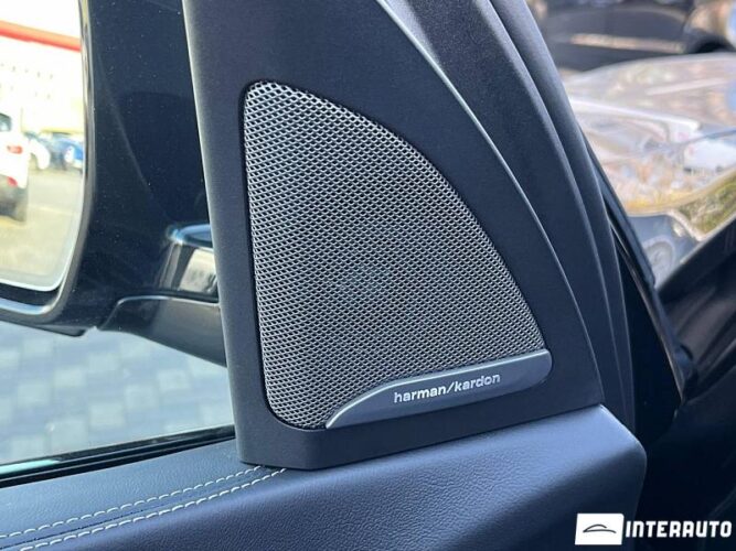 BMW X7 4.0i 46 interauto-car