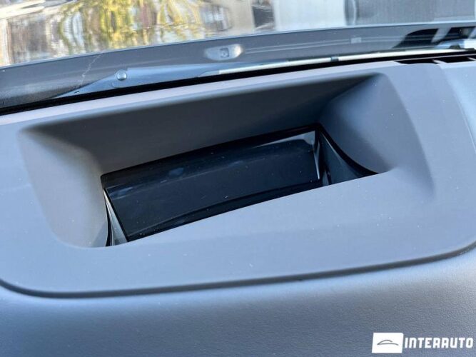 BMW X7 4.0i 50 interauto-car