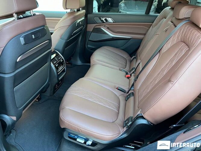 BMW X7 4.0i 65 interauto-car