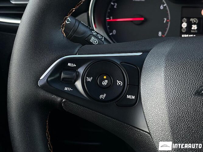 Opel Crossland X 51 interauto-car