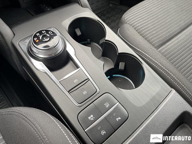 Ford Focus 43 interauto-car