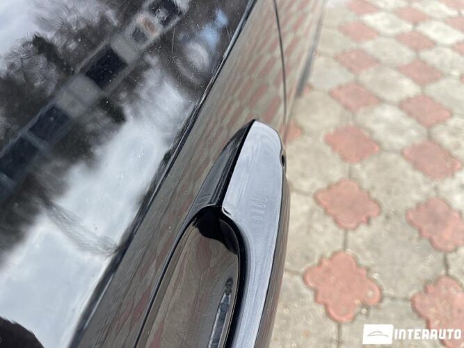 Ford Focus 34 interauto-car