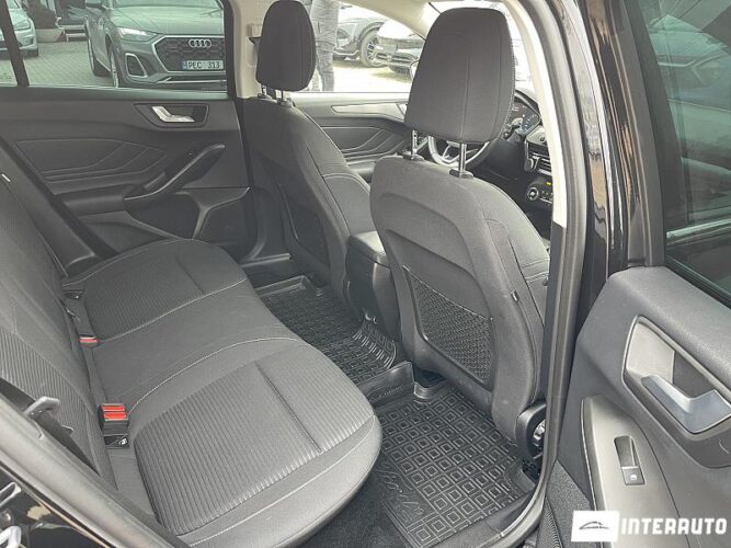 Ford Focus 45 interauto-car