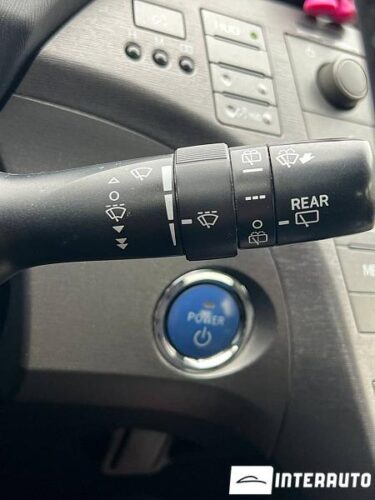 Toyota Prius 40 interauto-car